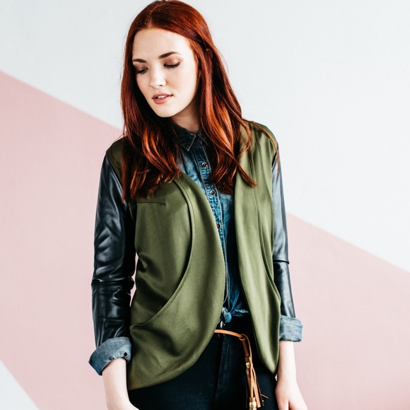 Yellowcake Shop Luxe Tri-Pocket Cardigan Olive - Picture 1 of 8